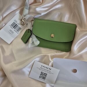 NWT Coach Green Leather Card Holder